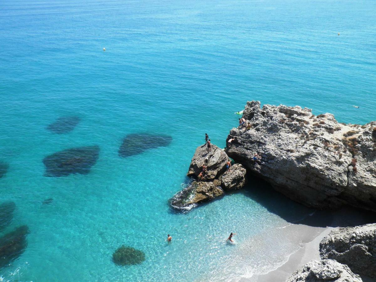 Rico Apartaments Parador Nerja Exterior foto